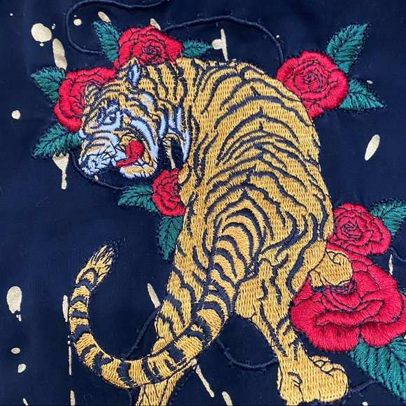 MAKOBI M153 Tiger Roses Big & Tall Men’s Shirt 3X - Picture 7 of 11